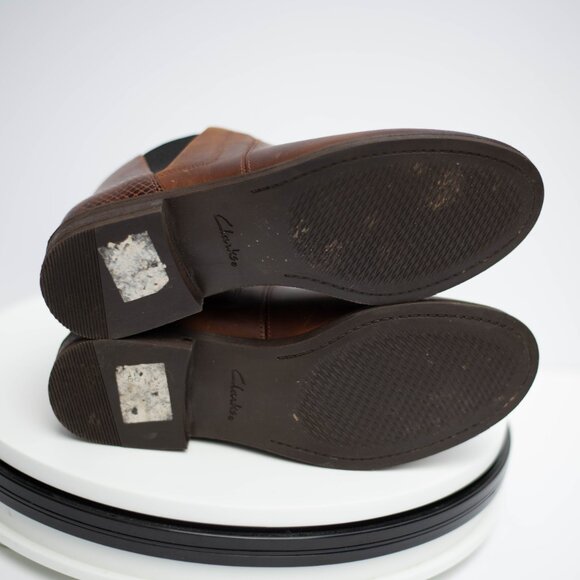 Clarks Demi 2 Beat Women’s Chelsea Ankle Boots 9 M Brown Oiled Leather Snakeskin - Picture 6 of 7